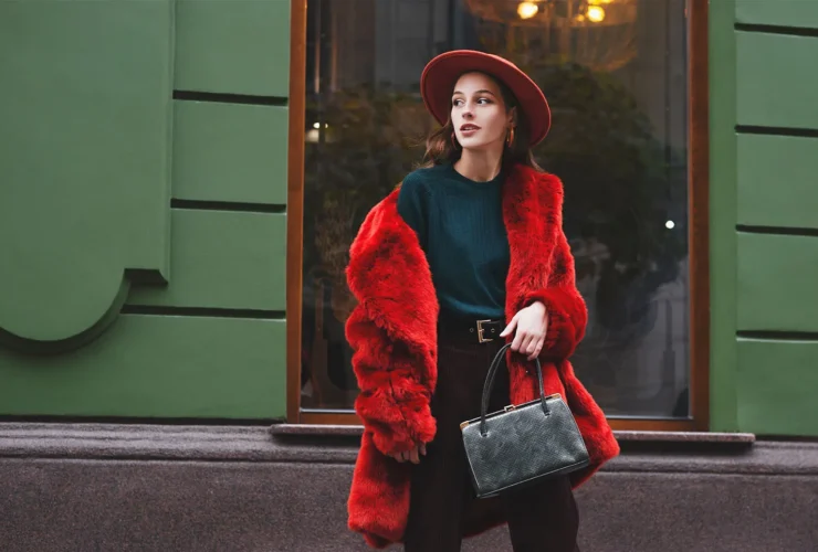 How to Dress Stylishly for Winter While Staying Warm