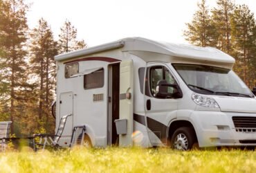 12V Fridge for Your Mobile Lifestyle